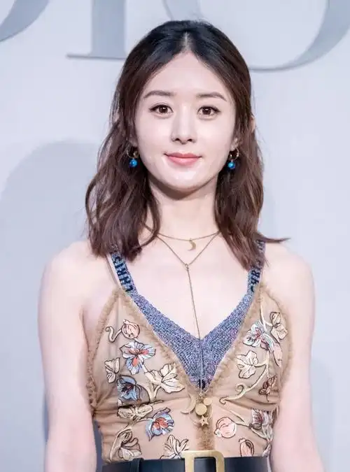 赵丽颖,最美的10张照片欣赏,皮肤白皙,气质优雅