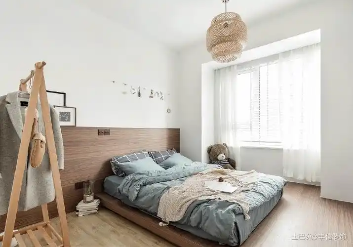 66平日系少女风格的温馨浪漫卧室日式卧室设计图片赏析