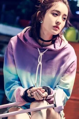 缝纫机乐队古力娜扎明星同款韩版宽松bf彩虹撞色情侣装连帽卫衣外套女