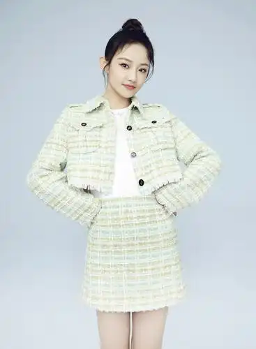 欢娱影视演员@吴佳怡_six 最新写真曝光|吴佳怡|写真曝光_新浪新闻