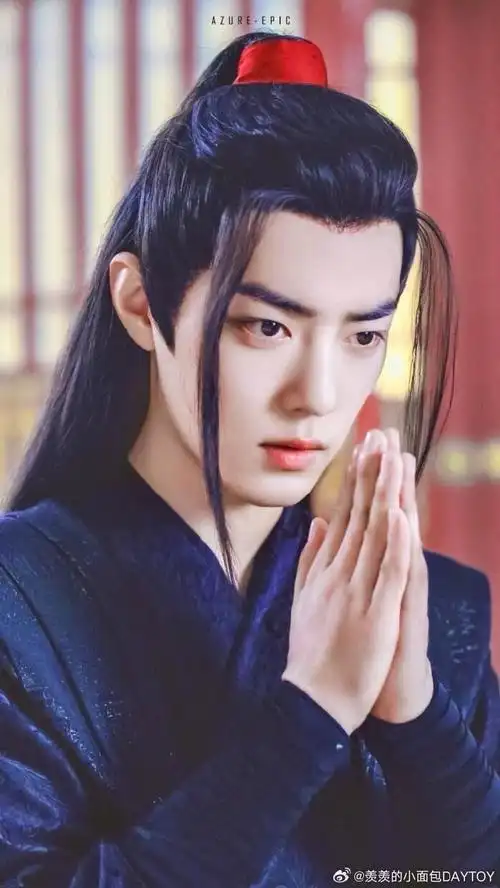 肖战超话#肖战#xz#肖战魏无羡#少年你一身白衣.少年你一脸笑容.