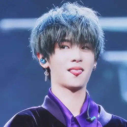 爱豆头像cr.二传注出处 by小乔妹妹的 均自截自调图(黄明昊)