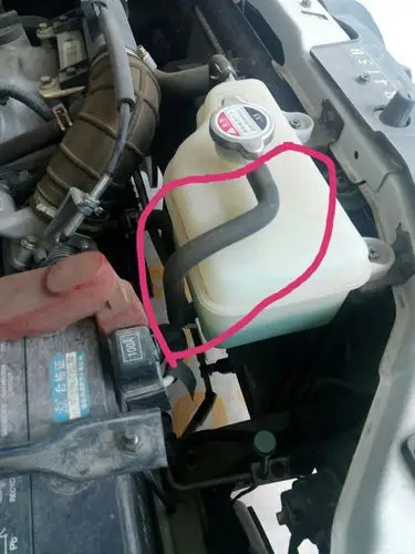 风光330冷却液怎么那么快就需要加啊