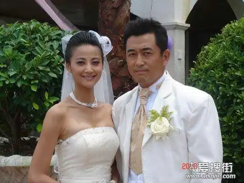 王志飞发声明称与张歆艺分手 不堪绯闻困扰