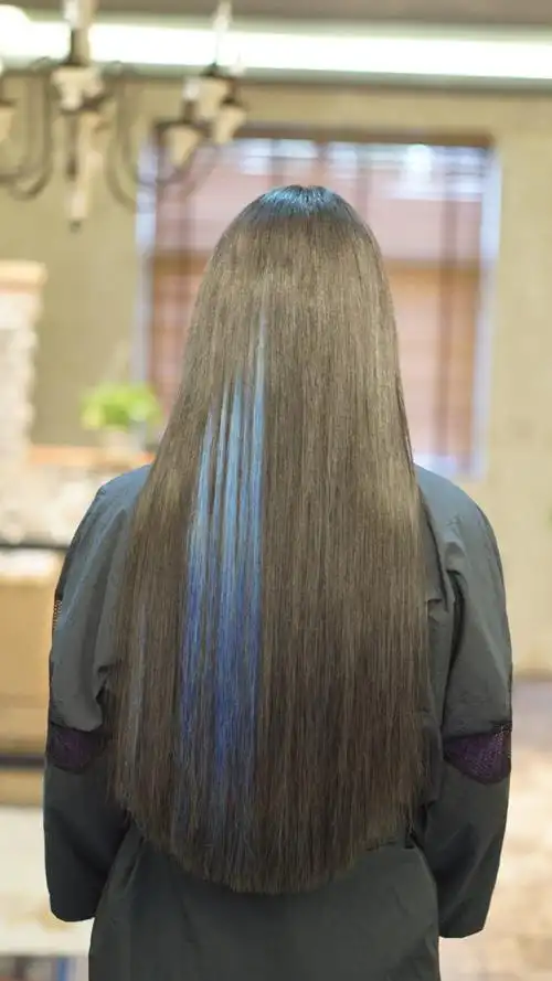 待我长发及腰 女神发型 背影杀手 挑染 渐变 接发 长发 卷发 美发