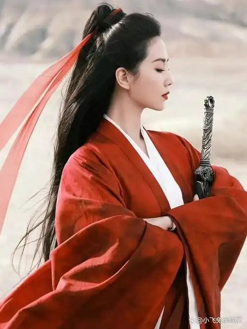 古装剧红衣造型大放异彩:惊艳全场,哪个角色让你难以忘怀?