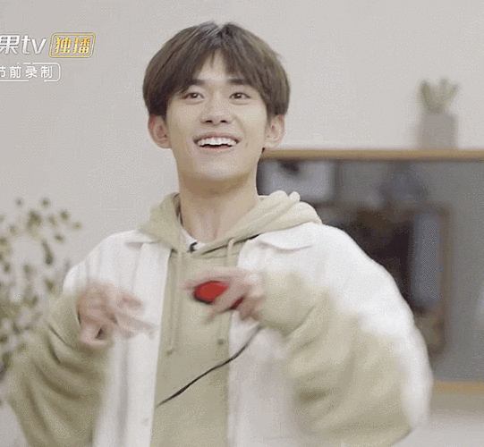 易烊千玺四字弟弟一集的《朋友请听好》笑的都比两集的这就是街舞多吧