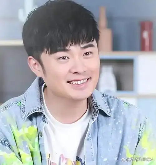 清纯玉女原形毕露?一舞成名被陈赫签约,却因"蜡烛门"身败名裂