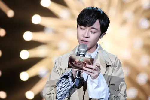 歌手2019吴青峰抽签抢第一首秀起风了人是学不乖的动物