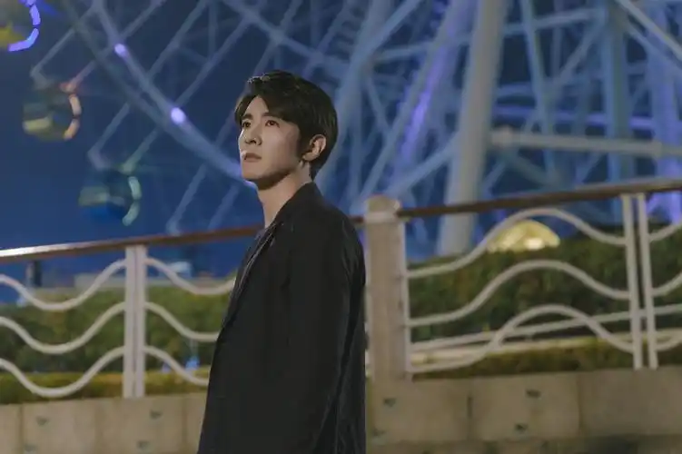 季肖冰《好想和你在一起》热播 论语兄弟重归于好