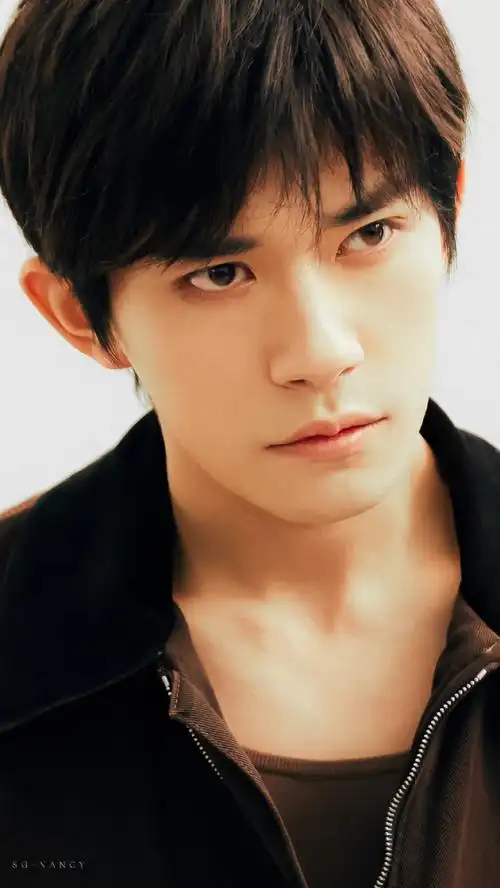 四字 易烊千玺 yyqx 四字弟弟