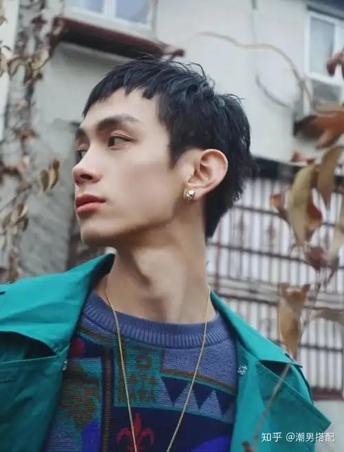 亚洲男士鬓角怎么修理好看