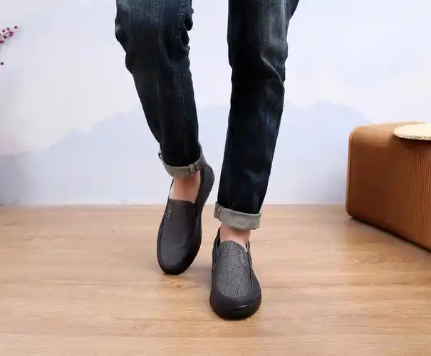 老北京布鞋一脚蹬男士布鞋中老年休闲透气爸爸鞋耐磨防滑聚氨酯底