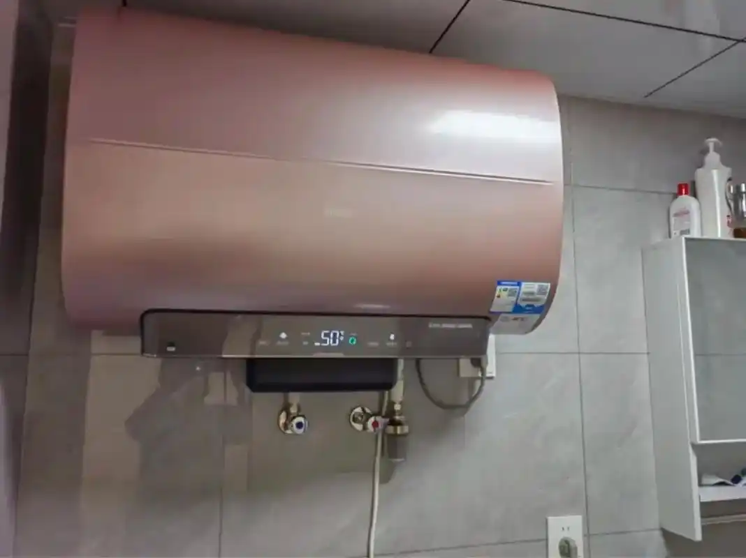 1000 入手的海尔扁桶热水器