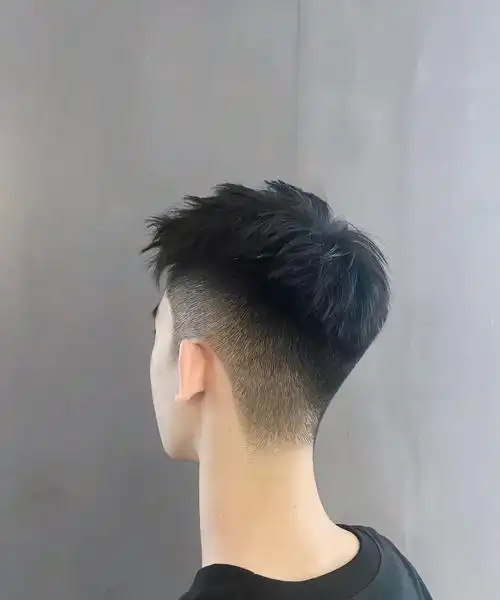 男士美式立体前刺