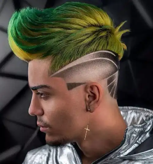 欧美风雕刻发型,无论是发色还是雕刻图案,都是独一无二的.