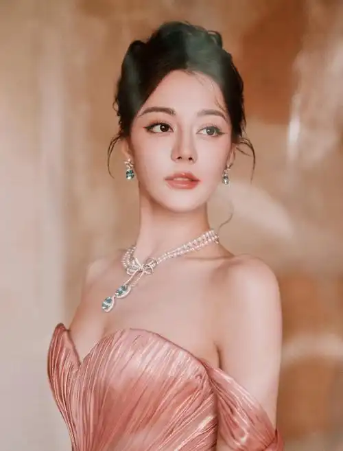 迪丽热巴聂九罗##迪丽热巴枭起青壤##迪丽热巴##迪丽热巴邓妍