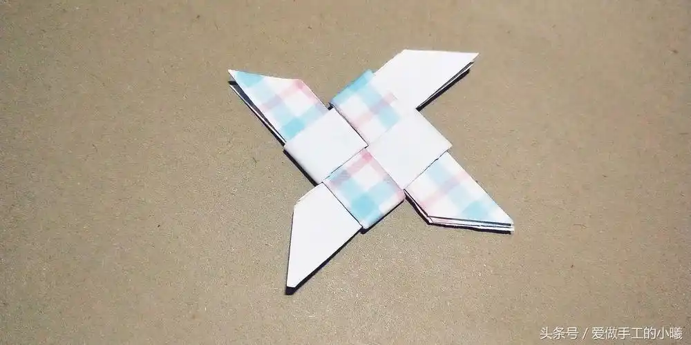 折回旋镖的过程(折纸也有武林梦,六款折纸飞镖任君选择!