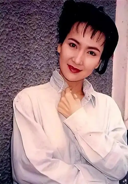 陈美琪被前夫伤透了心因为关之琳终生不孕晚年生活让人羡慕