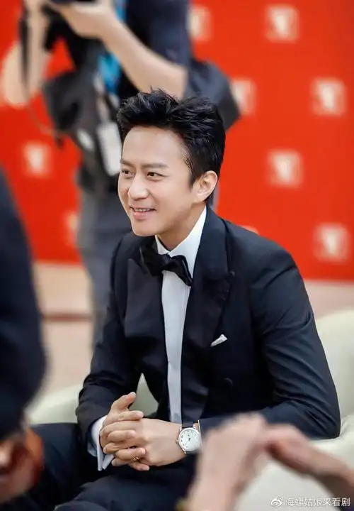 邓超周杰伦一起上热搜果然人设再好在孩子面前还是原形毕露