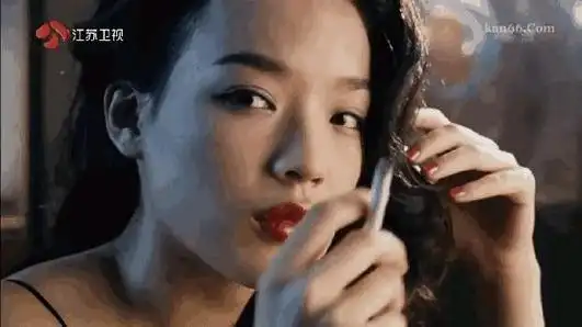 看女明星的抽烟动作,有的一看就是老烟枪,有的就是来搞笑的