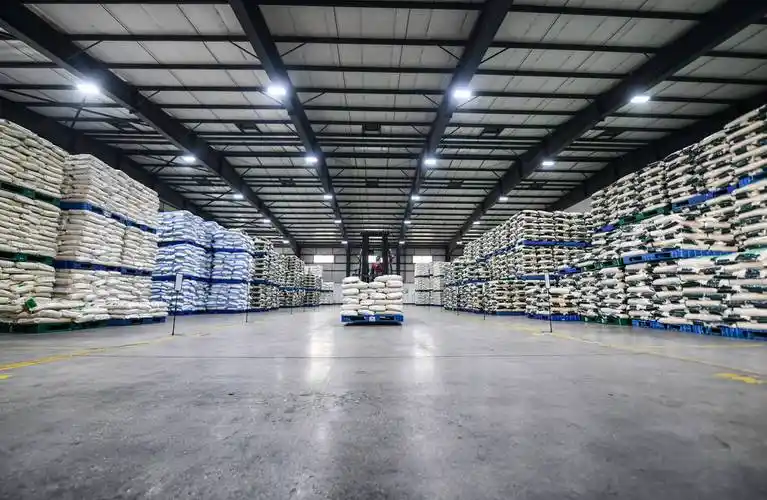 四川成都:"米袋子"仓满货足