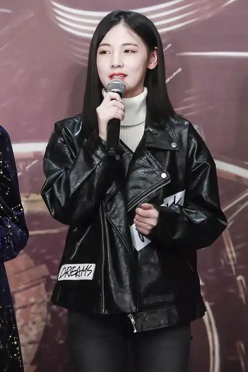 李嘉格期待与gai擦出火花 回归音乐初心的《蒙面唱将猜猜猜》,拓展了