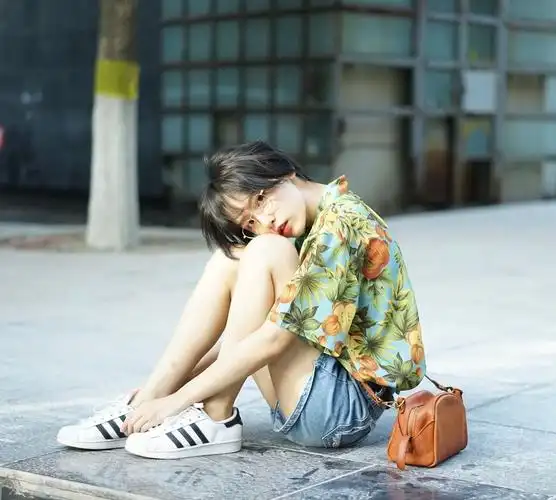 《5》诸葛大力扮演者成果写真图集,最后一张图美呆了_高清图集_新浪网