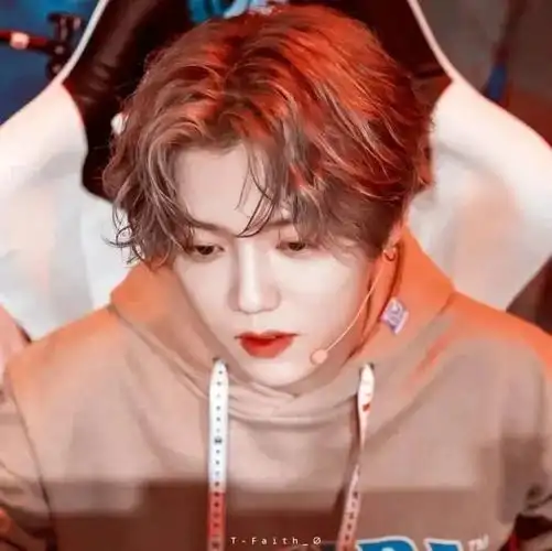 来一期鹿晗头像吧