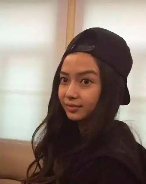 女星卸妆后的样子,赵丽颖还好,杨幂在线,杨颖就真实了