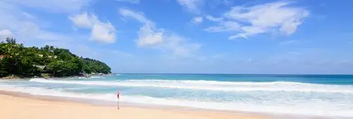 卡伦海滩旅游攻略