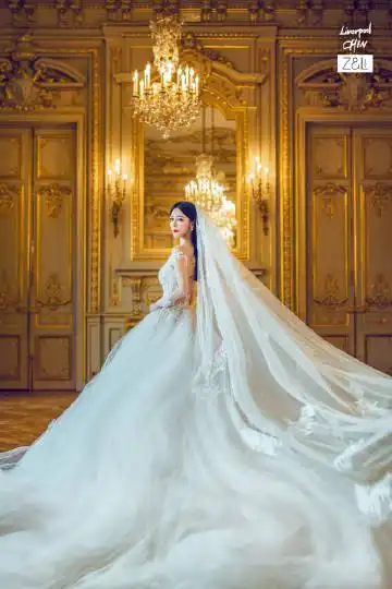 即刻笔记#周杰伦搂昆凌看烟花##朗朗婚礼#晚宴上同看烟花的美照,照片