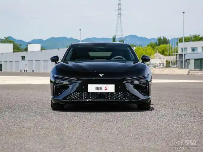 88万元 哪吒s正式上市