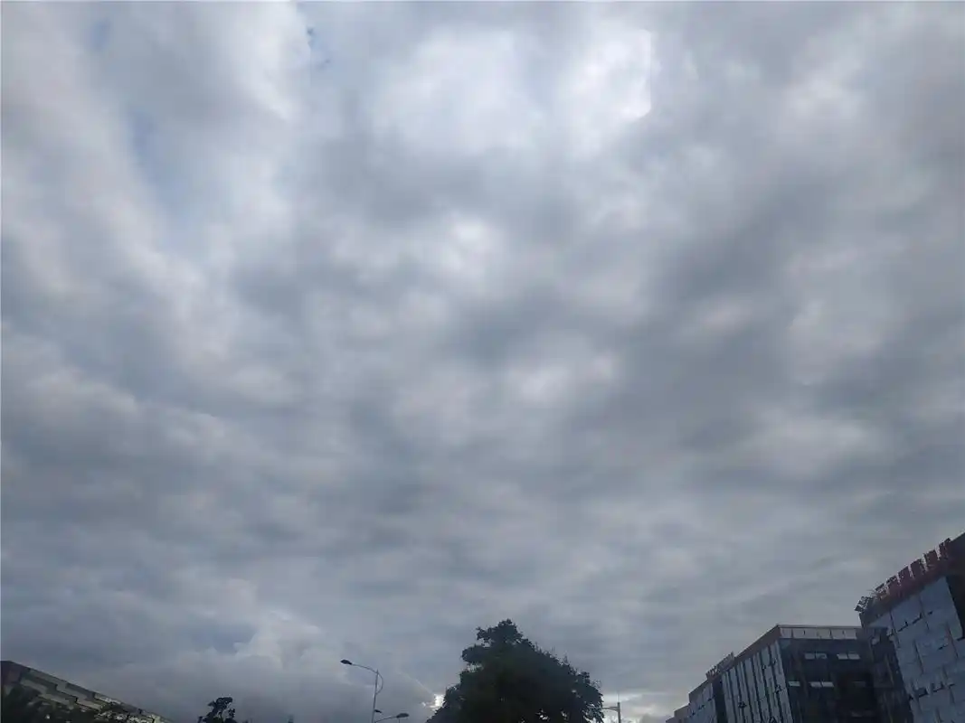 昆明的阴天竟然这么美!(组图)