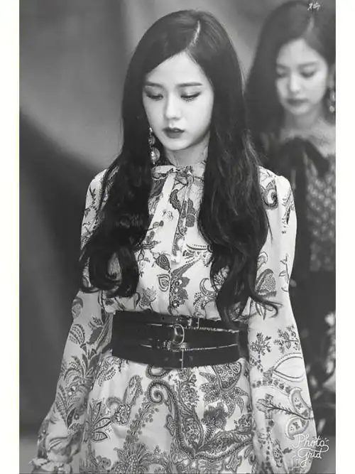 金智秀黑白氛围贵族小姐