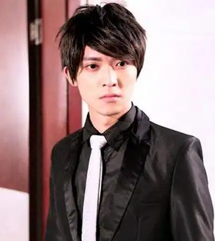 图曝陈威翰杀阡陌定妆照台湾小生版杀姐姐真是美哭了