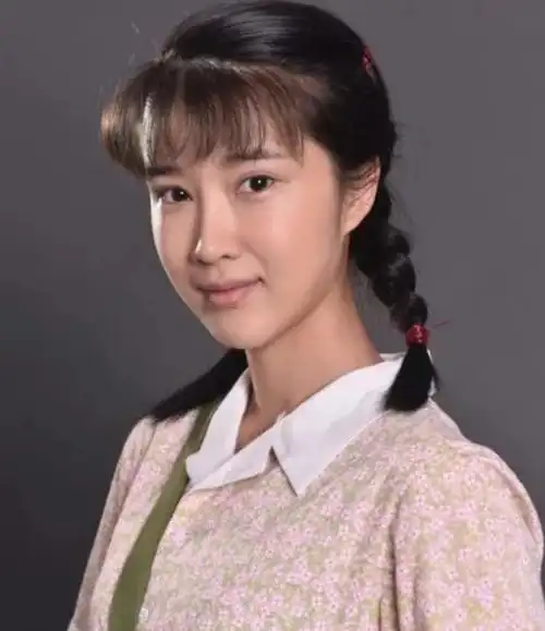 回顾刘思博把继母茹萍当亲母为奚望离婚而伤心她就是我亲妹子