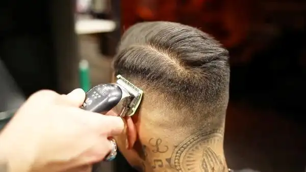 男士复古偏分头之二八分发型设计图片 偏分头发型,二八分发型,偏分头