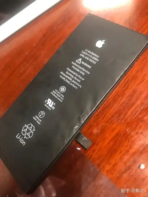 如何自己换iphone7p电池