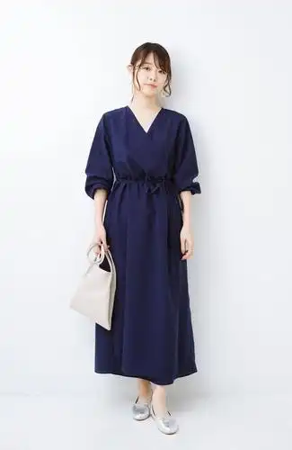 2020春季裙装怎样穿搭?这15款日系连衣裙让你穿出春天时尚简约风