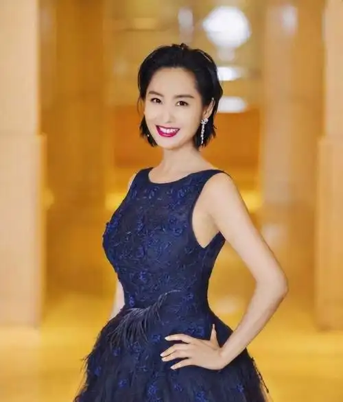 纪实身高不超155的6位女星俱是魅力独特每位都是娱乐圈天花板