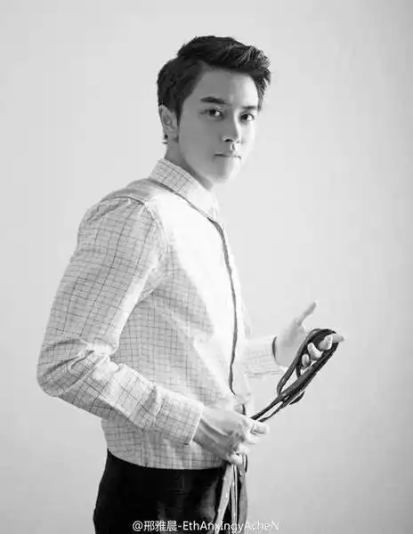 "中国最帅女人"邢雅晨走红网络 系福州90后妹子