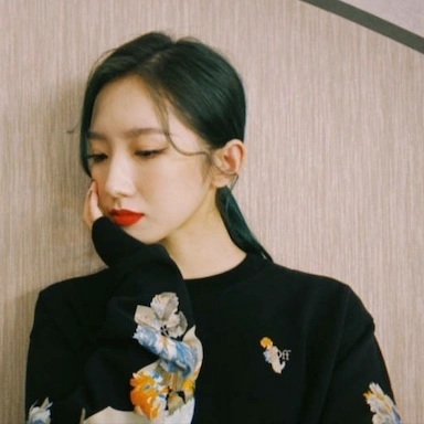 头像|孟美岐头像霸气