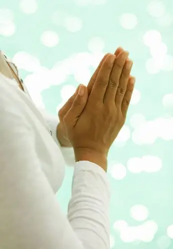 关键词:祈祷手势图片图片下载,祈祷,祝福,祷告,祈祷手势,双手合十