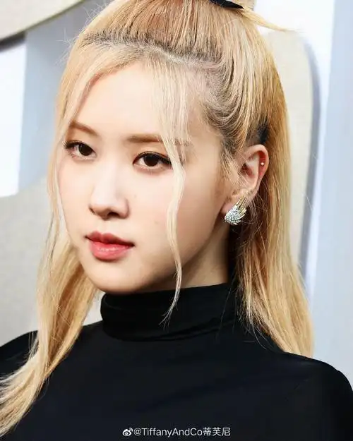 《pink venom》朴彩英人歌直拍,如何评价她在舞台上的表现? - 知乎