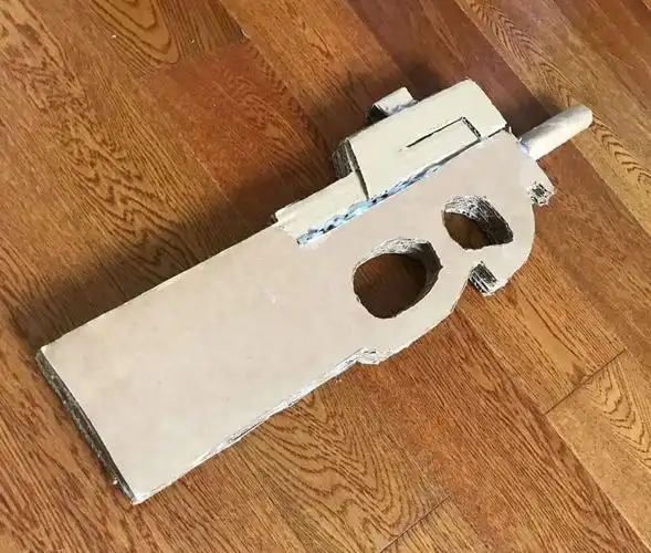 在等待了很长的时间后,我的纸板和胶枪终于到了,我可是做手工枪