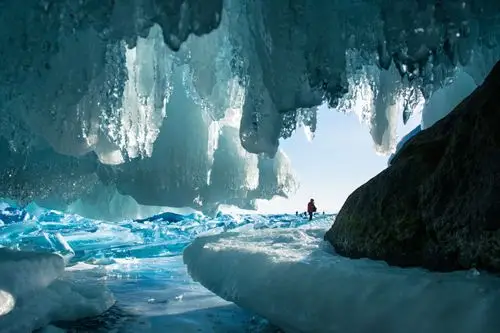梦幻般的贝加尔湖蓝冰(一)