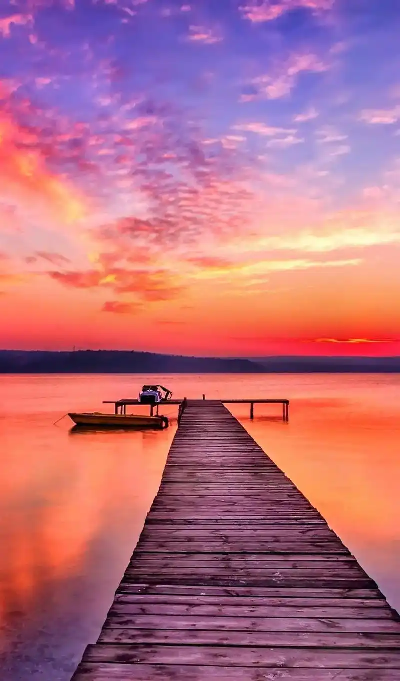 壁纸  可能有完美癖好,在众多冗长的视频中剪辑出画面瞬间的唯美意境