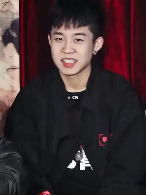 祝9088担任九队队长1周年快乐!