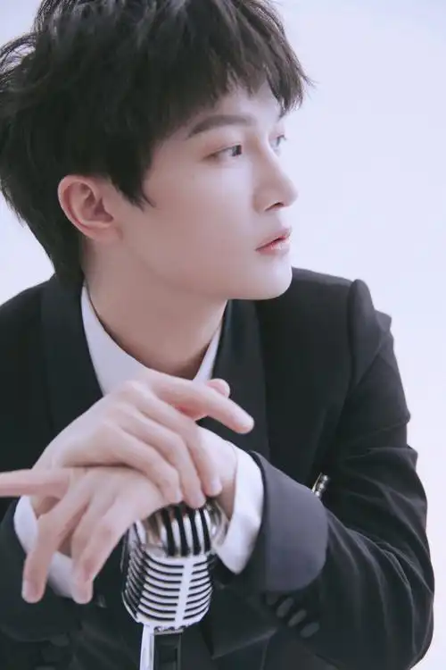 周深- 堆糖,美图壁纸兴趣社区